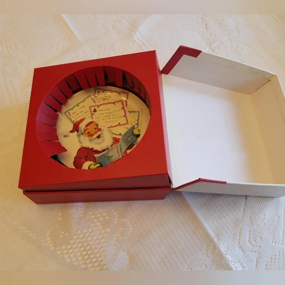 Williams Sonoma Set of 4 Dear Santa Holiday Plates in Box